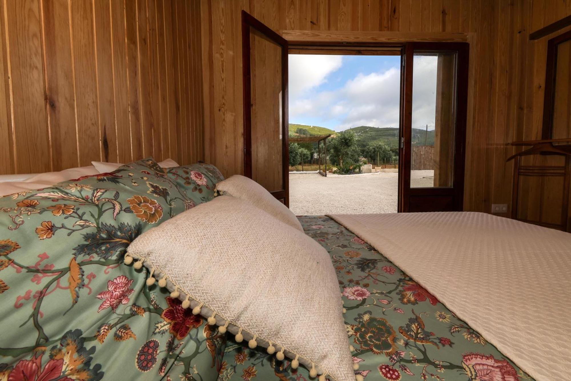 Renovated Wine Press House - With Pool Villa Porto de Mos  Room photo